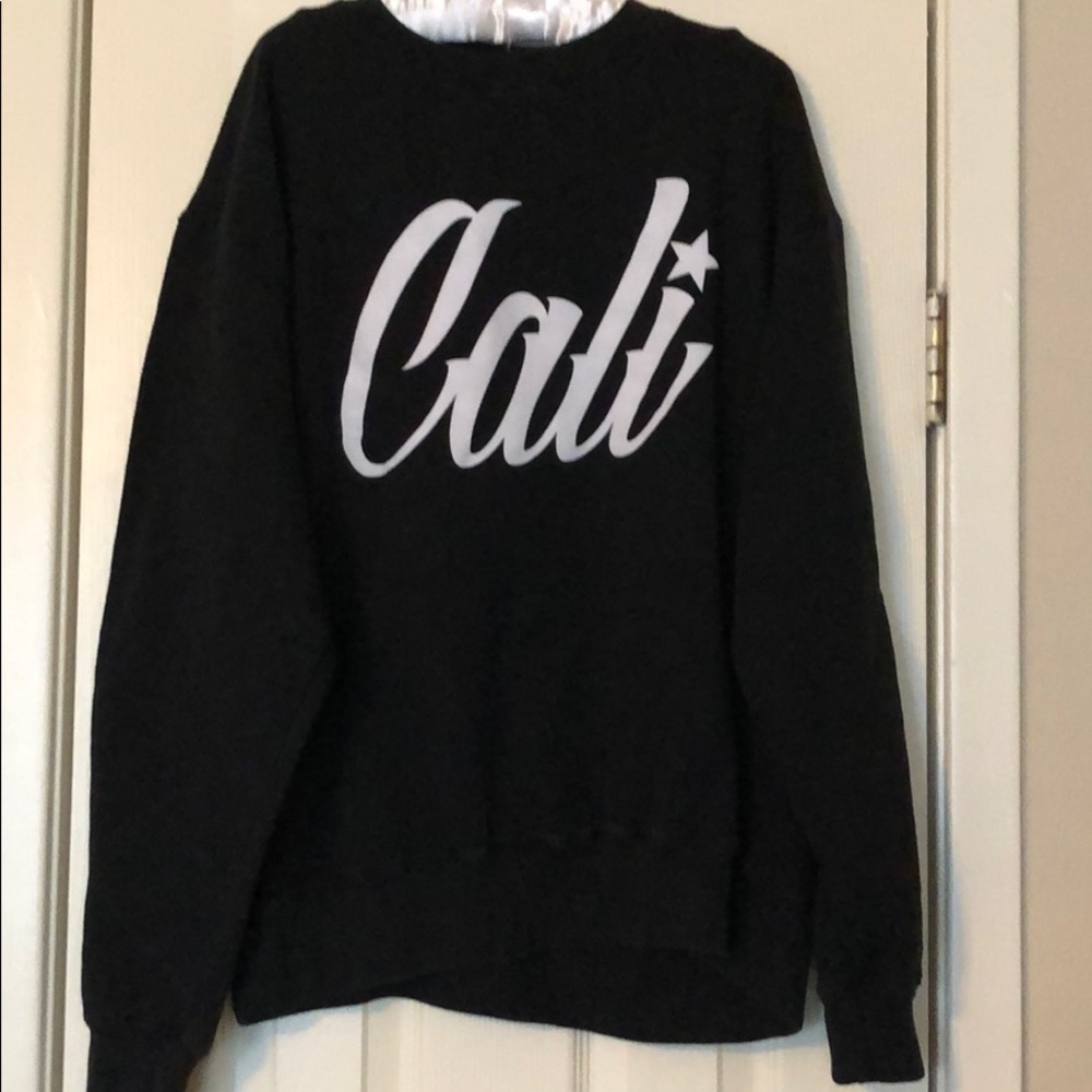 Cali pullover